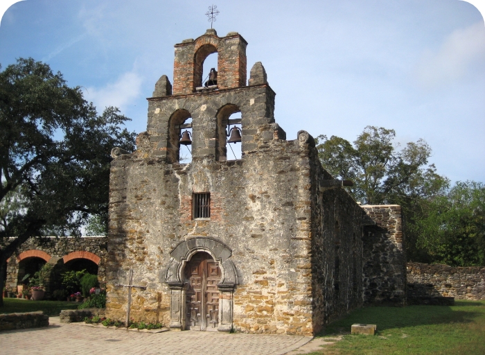old-historical-building-mission-san-francisco